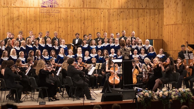 �������� ������ ��. ������ � ������ �������� 120-����� �� ��� ���������