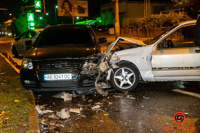 � ������ �� ��������� Ford ������ � Toyota: ��������� �������