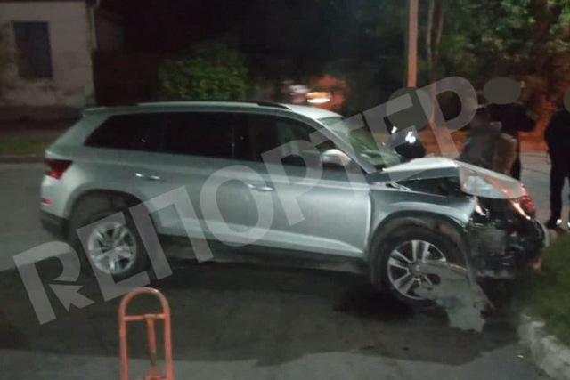 Пьяный военнослужащий «протаранил» столб в Днепре