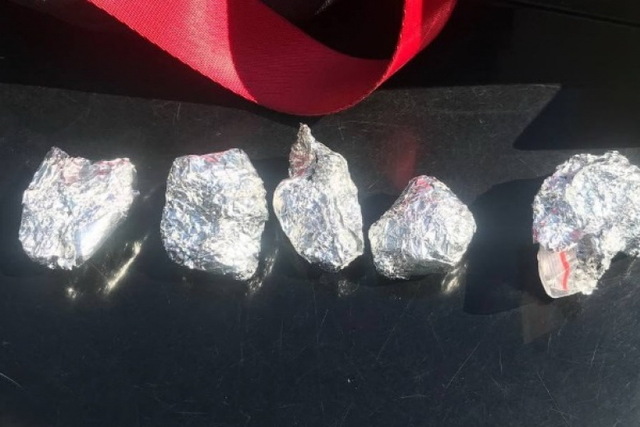 В Днепре полиция задержала 14-летнего подростка, делавшего «закладки»