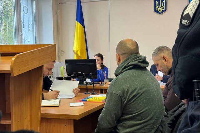 Судове засідання щодо смертельної ДТП у Кривому Розі. Суспільне Дніпро У суді Дніпра обрали запобіжний захід військовому, підозрюваному в ДТП зі смертю підлітка