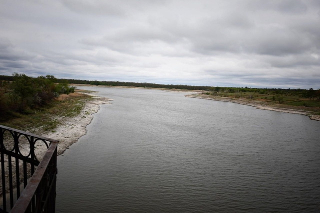 В реке на Днепропетровщине фиксируют критическое засоление воды
