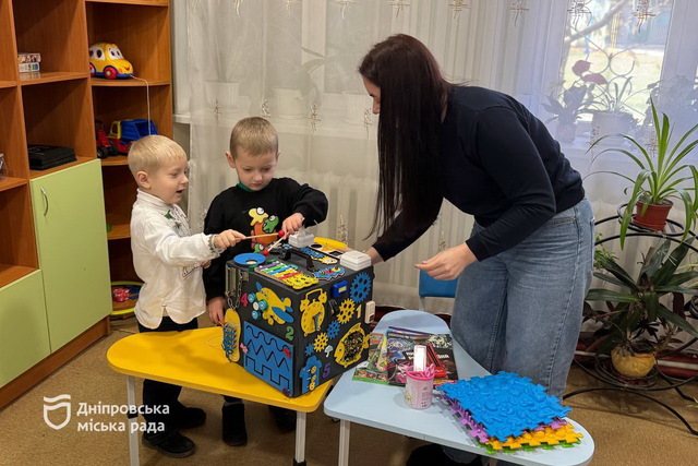 Логопеды и психологи в Днепре бесплатно помогают семьям в сложных жизненных обстоятельствах