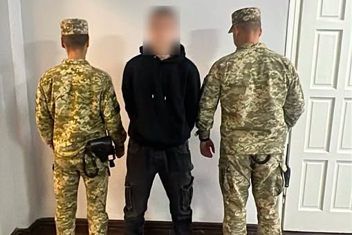 На границе задержали 18-летнего вора с Днепропетровщины