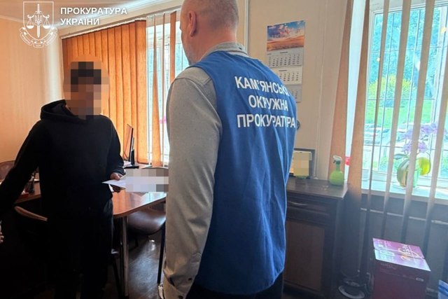 На Днепропетровщине будут судить мужчину за покушение на изнасилование 6-летней падчерицы