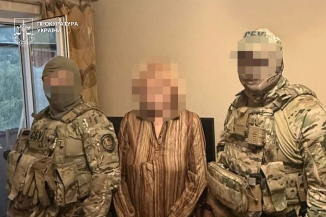 Навела вражеский удар на предприятие и отчиталась о последствиях разрушений: на Днепропетровщине задержана агентка рф