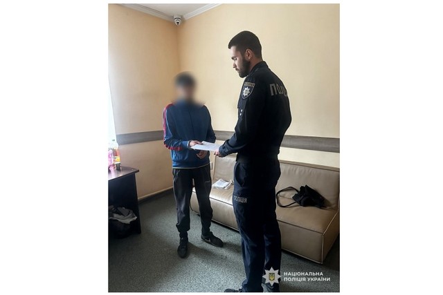 За грабеж в магазине полицейские Днепра задержали 33-летнего мужчину