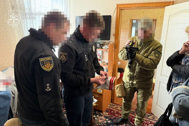 На Днепропетровщине в суд направлено дело группы мошенников, которые через фишинговые сайты «єДопомога» выманили у граждан почти 1 млн грн