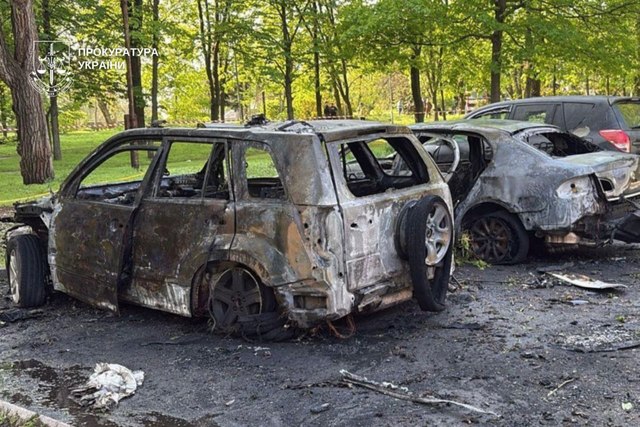 Будут судить двух мужчин, которые взорвали авто ВСУ в Днепре по заказу рф