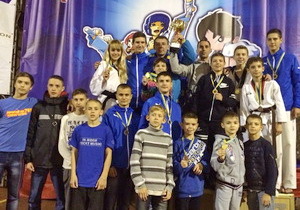 ������� ������������� ����������������� ���� � 4 ����� ��������� �������