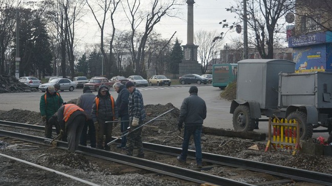 В Каменском временно изменен маршрут трамваев