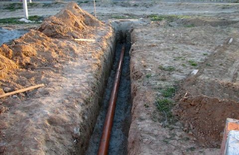 У селищі Карнаухівка оновили ще один водопровід