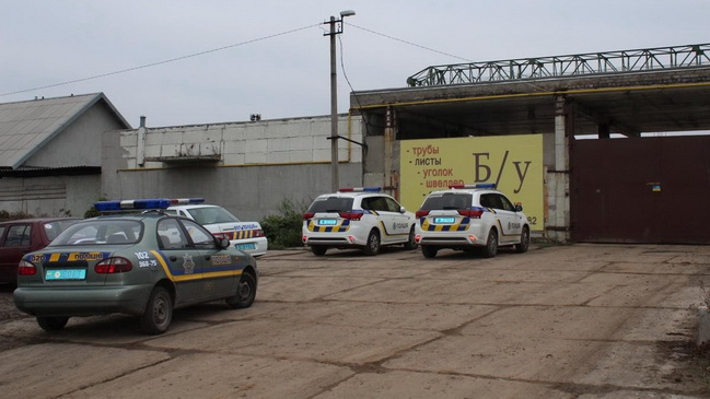 � ��������� ��������� �������� ����� �������������� ����������� � �����������