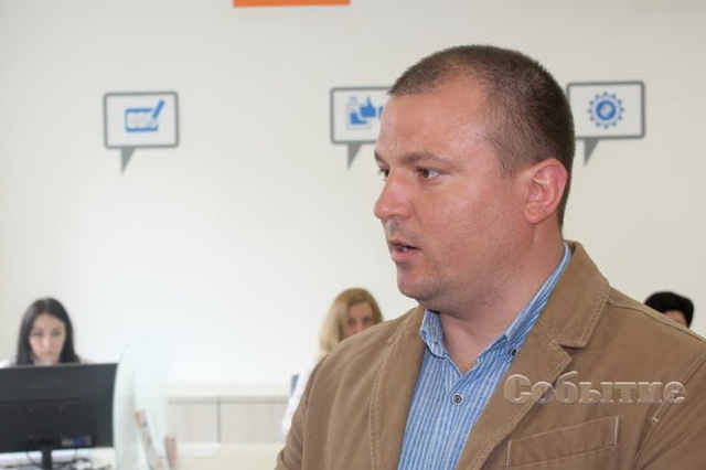 Реалии Каменского: одним ставят счетчики — другие сидят без газа