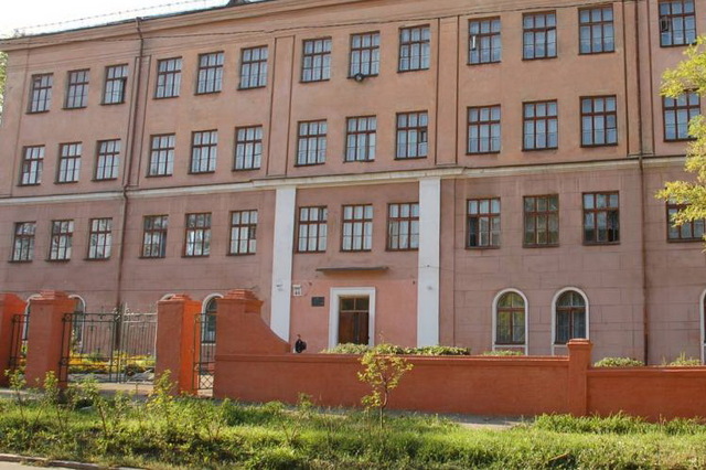 В Каменском две школы станут гимназиями