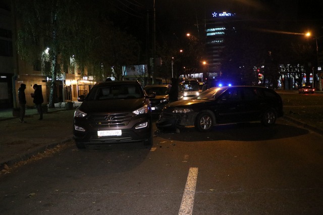 � ������ �� �������� Renault ���� �������� � �������� � �������������� Hyundai: ������ ��������