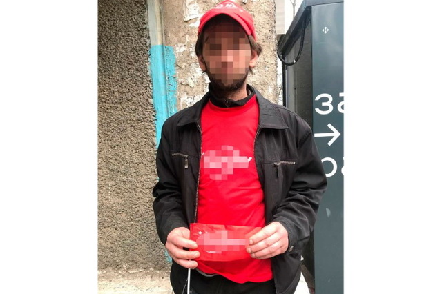  ͳ         