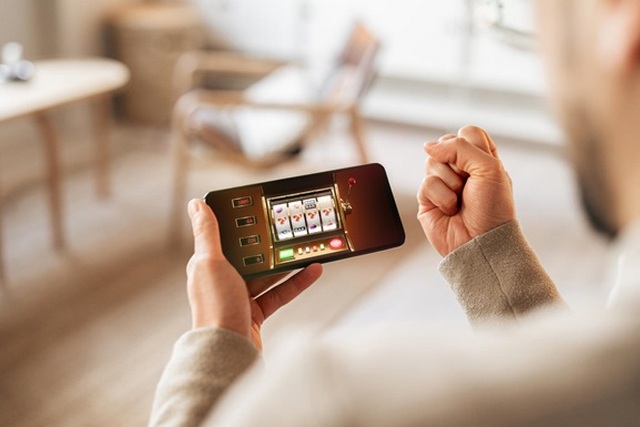 Фото: Getty Images Минцифры заблокировало в TikTok 47 аккаунтов за рекламу казино