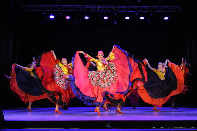 Дніпровські танцюристи стали переможцями міжнародного фестивалю