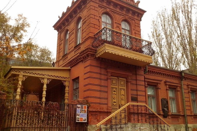 Садиба Яворницького запрошує у гості