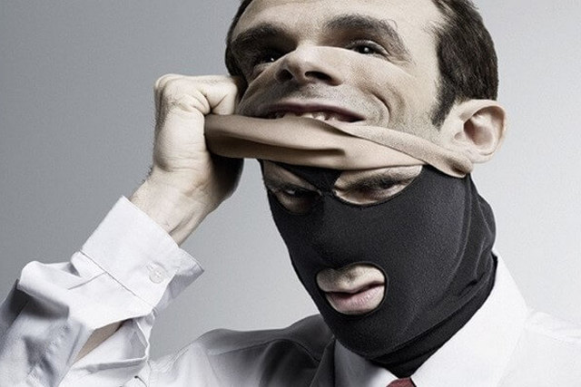 Осторожно: мошенники под видом стражей порядка обманули жительницу Днепропетровщины почти на 240 тыс грн