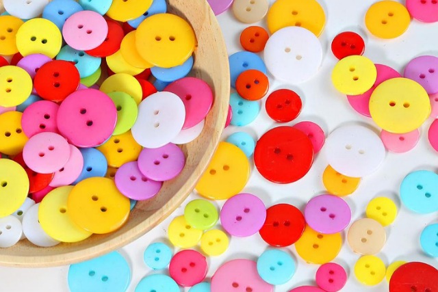 Всемирный день пуговицы праздновали в Днепре