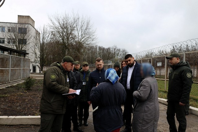 Руководитель областной прокуратуры проверил соблюдение прав осужденных в женской исправительной колонии