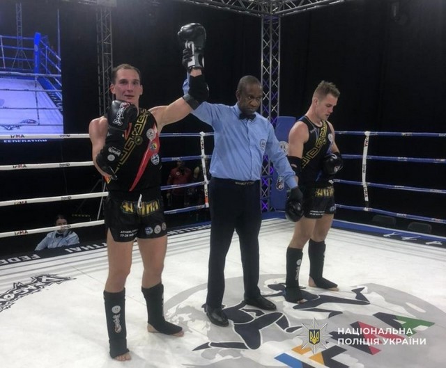 Полицейский из Днепропетровщины завоевал серебряную медаль на Чемпионате Европы по Муэй-Тай