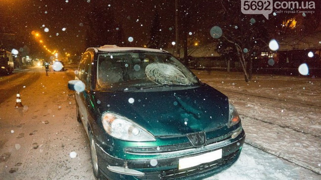 В ДТП на проспекте Свободы получил тяжелые травмы 16-летний парень