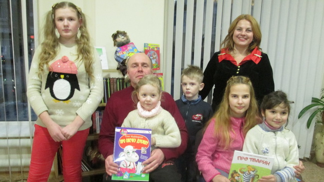 Писатель Олег Майборода встретился с юными каменчанами