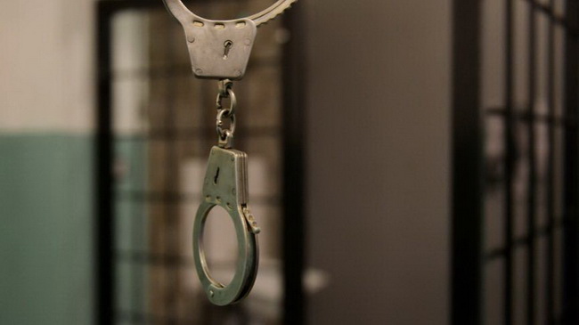 В Каменском вынесли приговор сожителям, ограбившим пенсионерку и мужчину с инвалидностью