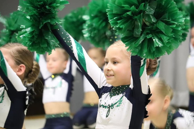 Каменские черлидеры завоевали 13 наград на Кубке Киева