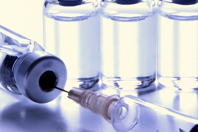 Календарь профилактических прививок в Украине изменится: ВПЧ, обновленные возрастные схемы и комбинированные вакцины