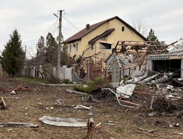В результате утренней атаки на город пострадали 3 человека