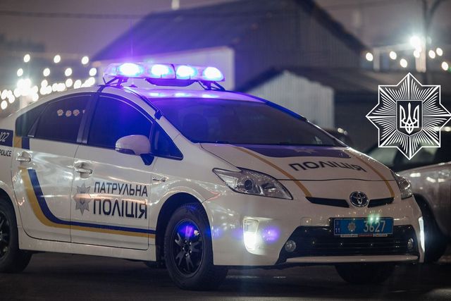 Имел признаки наркотического опьянения и управлял автомобилем без прав - патрульные остановили нарушителя