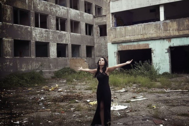 Днепровская певица презентовала дебютный альбом