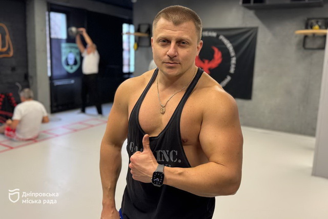 В днепровском Университете третьего возраста работает новое спортивное направление - мужской фитнес