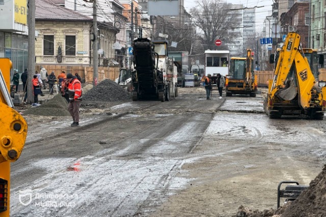 В центре Днепра продолжается масштабное благоустройство после реконструкции ливневой канализации