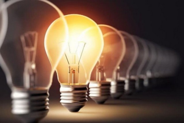 Відключення електроенергії у понеділок 23 грудня: попередня інформація від ДТЕК, ЦЕК