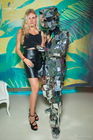 Black Sharm Show   , 14 