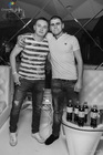 Black & White    6.10
